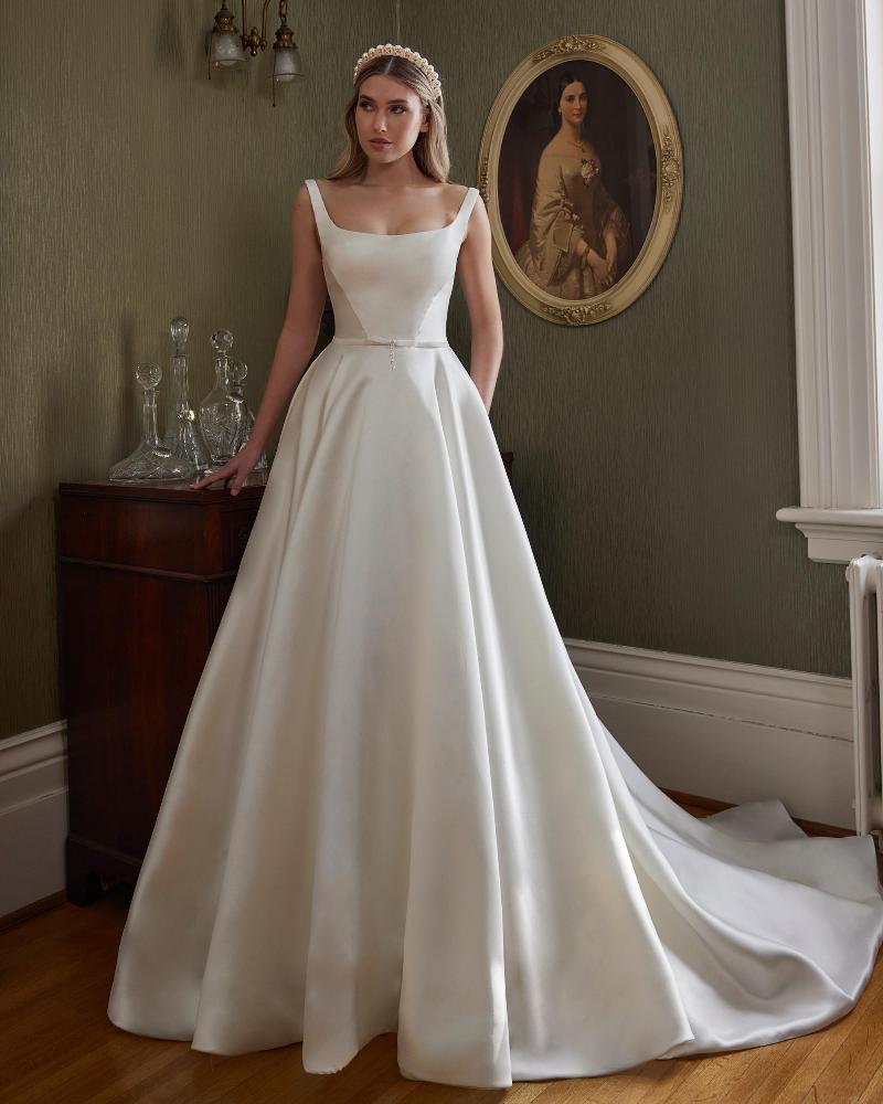 La23232 satin backless wedding dress with buttons and pockets3